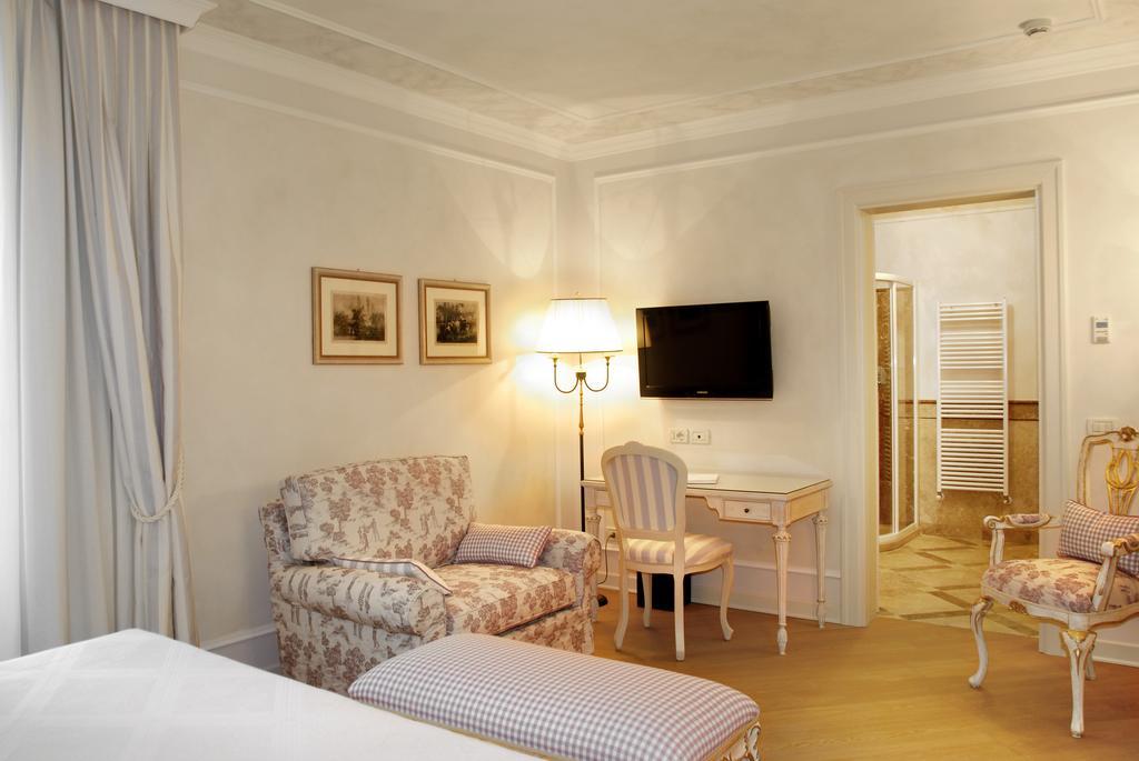 Garda Hotel San Vigilio Golf Pozzolengo Exterior photo